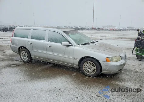 2009 Volvo V70 из США, поврежденный, VIN YV1SW612652468105
